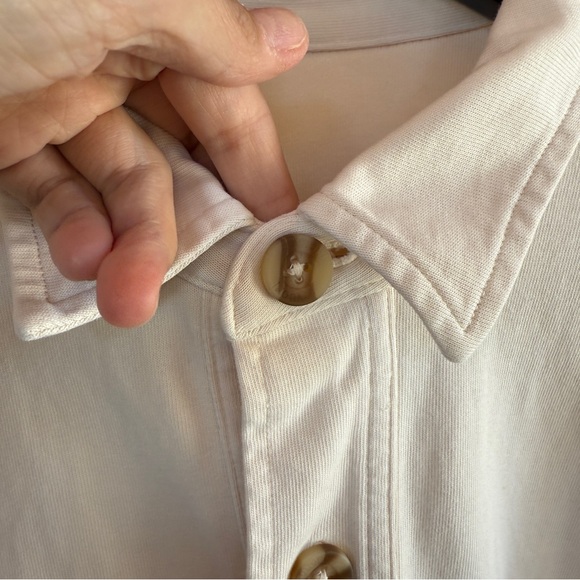 Vuori Shirt Jacket - Cream - Women XS/S - 100% Cotton - Picture 3 of 12